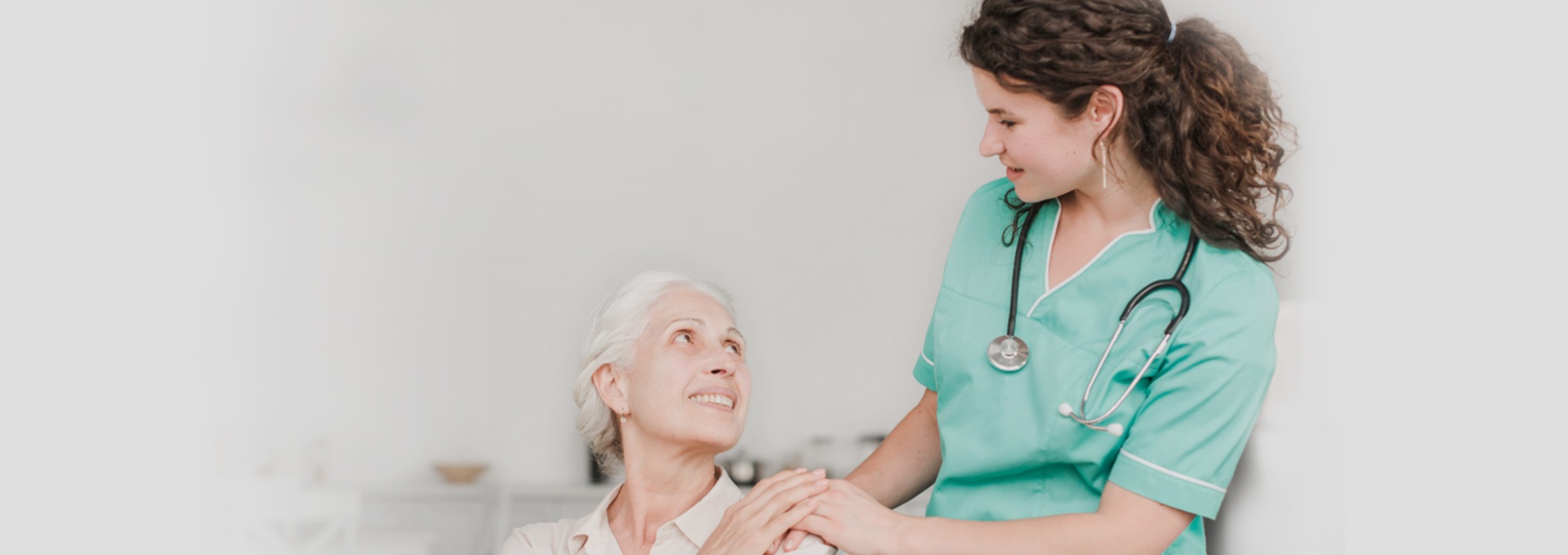 “日間托管”，讓養(yǎng)老變“享老”